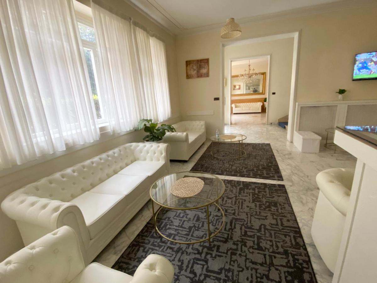 Hotel La Pace